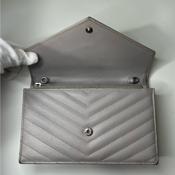 Saint Laurent YSL Cassandre Envelope WOC Wallet on Chain Leather Bag Purse - Picture 15 of 16